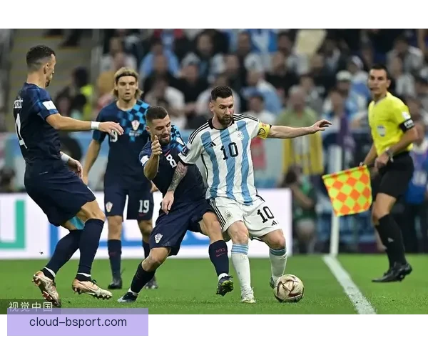 从梅西对阵尤文世俱杯比赛看其防守端真实价值评估研究综合分析